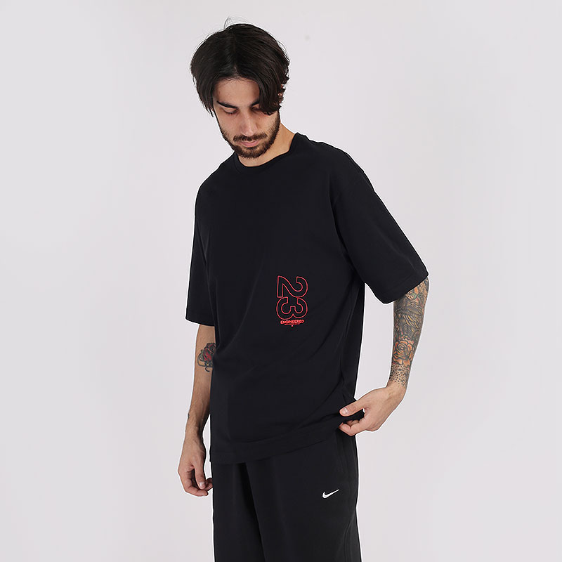 мужская черная футболка Jordan 23 Engineered Short-Sleeve Crew CN3103-010 - цена, описание, фото 3